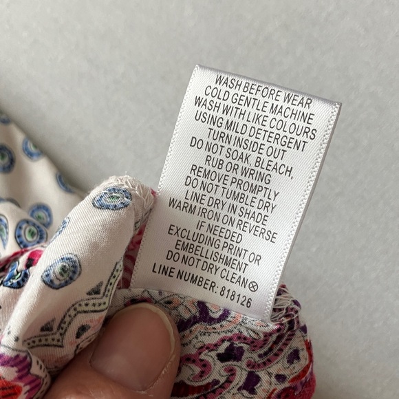 Peter Alexander Cream, Red & Blue Patterned Satin Robe - Picture 4 of 10